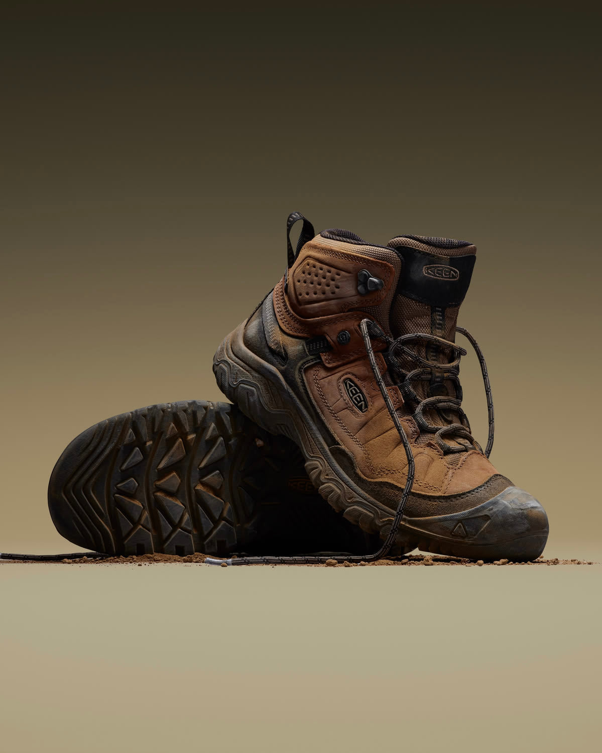SAFETY BOOTS